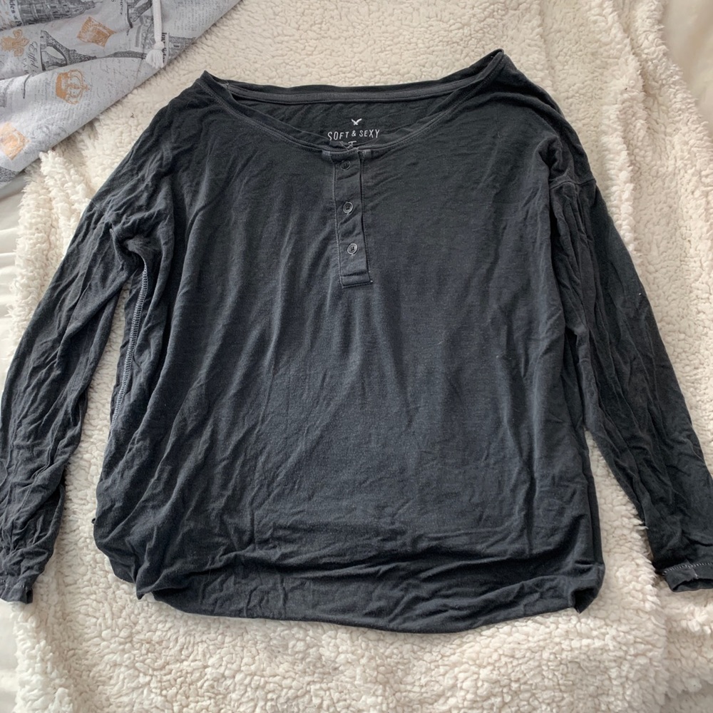 American Eagle long sleeve